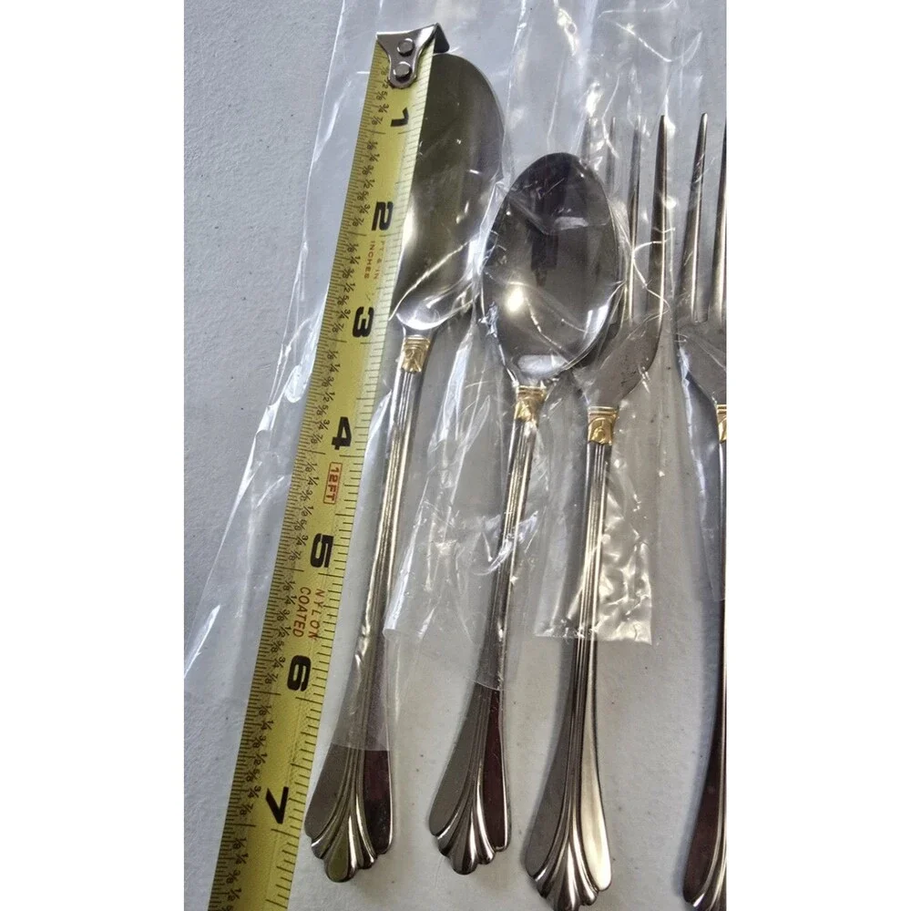 Mikasa Lyons Gold Stainless 5 Piece Unused in Box Flatware